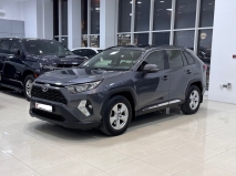 للبيع تويوتا RAV4 2020