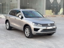 للبيع فولكس واجن touareg 2016