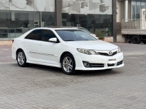 للبيع تويوتا camry 2012