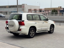 للبيع تويوتا Land Cruiser  2014