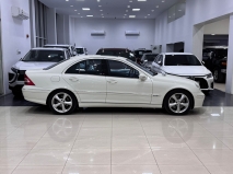 للبيع مرسيديس C class 2007 item thumb 3
