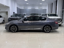 للبيع هوندا Accord 2017 item thumb 3