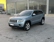 للبيع جيب Grand Cherokee 2013 item thumb 2
