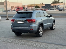 للبيع جيب Grand Cherokee 2013 item thumb 8