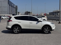 للبيع تويوتا RAV4 2018 item thumb 3