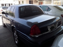 للبيع فورد Crown Victoria 2011