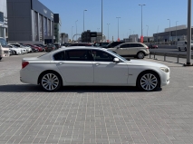 للبيع بي ام دبليو 740 2011