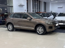 للبيع فولكس واجن touareg 2012