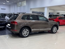 للبيع فولكس واجن touareg 2012
