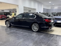 للبيع بي ام دبليو 7 Series 2019