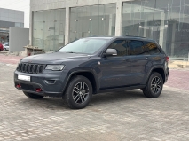 للبيع جيب Grand Cherokee 2018