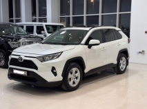 للبيع تويوتا RAV4 2019