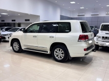 للبيع تويوتا Land Cruiser  2017