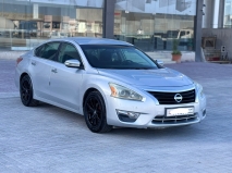 للبيع نيسان Altima 2013
