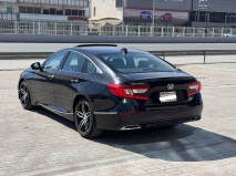 للبيع هوندا Accord 2021