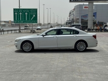 للبيع بي ام دبليو 7 Series 2013
