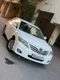 للبيع تويوتا camry 2011