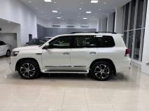 للبيع تويوتا Land Cruiser  2021