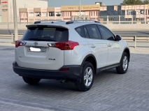 للبيع تويوتا RAV4 2014