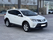 للبيع تويوتا RAV4 2014