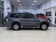 للبيع متسوبيشي Pajero 2016