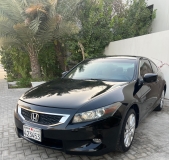 للبيع هوندا Accord 2010