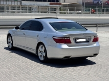للبيع لكزس LS 2007