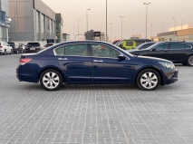 للبيع هوندا Accord 2010