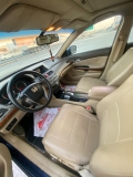 للبيع هوندا Accord 2010