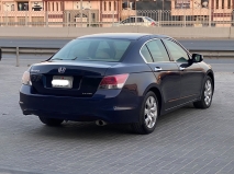 للبيع هوندا Accord 2010