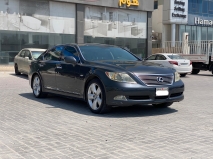 للبيع لكزس LS 2007