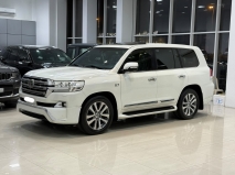 للبيع تويوتا Land Cruiser  2016