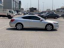 للبيع هوندا Accord 2009