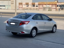 للبيع تويوتا Yaris 2015