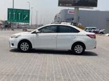 للبيع تويوتا Yaris 2016