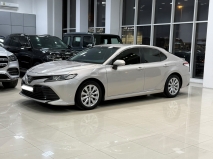للبيع تويوتا camry 2019