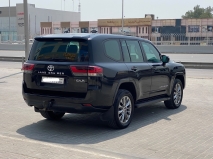 للبيع تويوتا Land Cruiser  2023