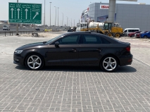 للبيع أودي A3 2015