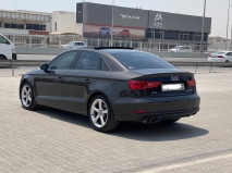 للبيع أودي A3 2015