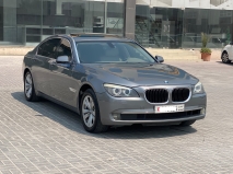 للبيع بي ام دبليو 7 Series 2010