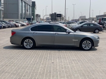 للبيع بي ام دبليو 7 Series 2010