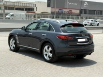 للبيع انفنيتي FX 2010