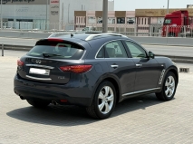 للبيع انفنيتي FX 2010