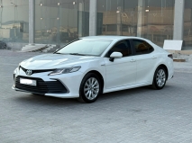 للبيع تويوتا camry 2022