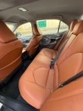 للبيع تويوتا camry 2022