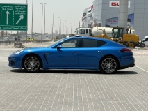 للبيع بورش Panamera 2015
