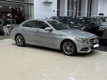 للبيع مرسيديس C class 2015