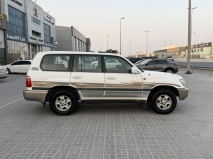 للبيع تويوتا Land Cruiser  2001 item thumb 3