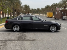 للبيع بي ام دبليو 7 Series 2013 item thumb 3