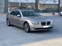 للبيع بي ام دبليو 7 Series 2010